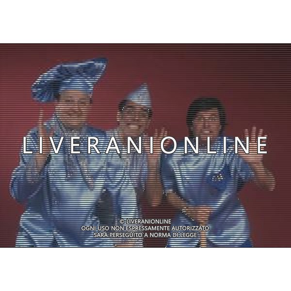 DIAP-RETROSPETTIVA MASSIMO BOLDI ATTORE NELLA FOTO MASSIMO BOLDI NELL\'ANNO 1986 PER LA TRASMISSIONE TELEVISIVA “GRAND HOTEL“CON MAURO DI FRANCESCO E TEO TEOCOLI AG ALDO LIVERANI SAS
