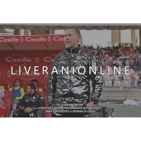 coach Federico Valente of FC Sudtirol uring the Italian Serie B match SSC Bari vs FC Sudtirol on December 09, 2023 at the San Nicola stadium in Bari, Italy. Photo by Emmanuele Mastrodonato/ag. Aldo Liverani sas/ AGENZIA ALDO LIVERANI SAS