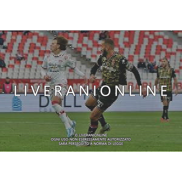 Valerio Di Cesare of SSC Bari scores a goal of 2-1 uring the Italian Serie B match SSC Bari vs FC Sudtirol on December 09, 2023 at the San Nicola stadium in Bari, Italy. Photo by Emmanuele Mastrodonato/ag. Aldo Liverani sas/ AGENZIA ALDO LIVERANI SAS