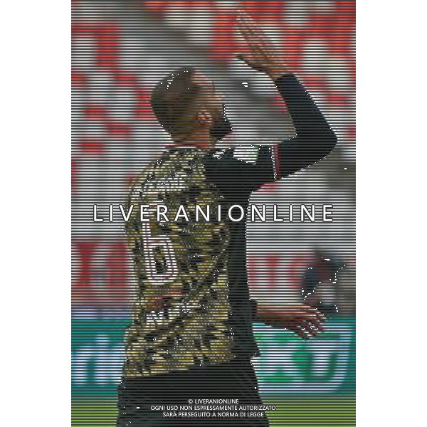 Valerio Di Cesare of SSC Bari celebrates after scoring a goal during the Italian Serie B match SSC Bari vs FC Sudtirol on December 09, 2023 at the San Nicola stadium in Bari, Italy. Photo by Emmanuele Mastrodonato/ag. Aldo Liverani sas/ AGENZIA ALDO LIVERANI SAS