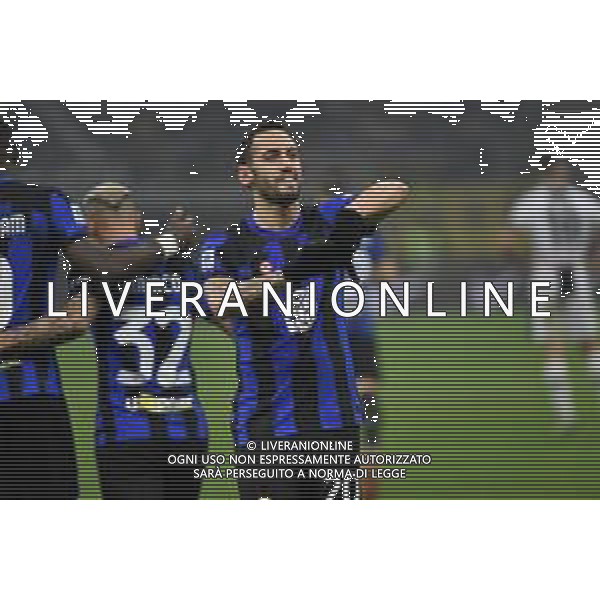Inter vs Udinese nella foto Hakan Calhanoglu (Inter) esulta dopo il gol dell\'1 a 0 Milano 09-12-2023 Stadio Giuseppe Meazza - San Siro Campionato Serie A TIM - 15a giornata foto Roberto Garavaglia/ag. Aldo Liverani sas/ AGENZIA ALDO LIVERANI SAS
