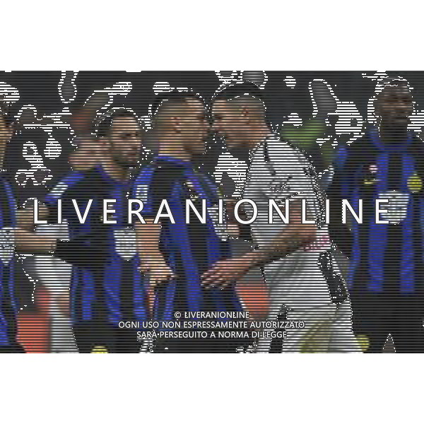 Inter vs Udinese nella foto tensione tra Lautaro Martinez (Inter) e Nehuen Perez (Udinese) in occasioe del fallo da rigore Milano 09-12-2023 Stadio Giuseppe Meazza - San Siro Campionato Serie A TIM - 15a giornata foto Roberto Garavaglia/ag. Aldo Liverani sas/ AGENZIA ALDO LIVERANI SAS