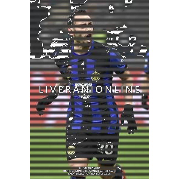 Inter vs Udinese nella foto Hakan Calhanoglu (Inter) esulta dopo il gol dell\'1 a 0 Milano 09-12-2023 Stadio Giuseppe Meazza - San Siro Campionato Serie A TIM - 15a giornata foto Roberto Garavaglia/ag. Aldo Liverani sas/ AGENZIA ALDO LIVERANI SAS