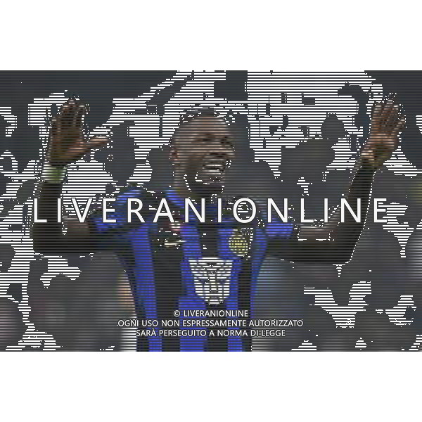 Inter vs Udinese nella foto Marcus Thuram (Inter) esulta dopo il gol del 3 a 0 Milano 09-12-2023 Stadio Giuseppe Meazza - San Siro Campionato Serie A TIM - 15a giornata foto Roberto Garavaglia/ag. Aldo Liverani sas/ AGENZIA ALDO LIVERANI SAS