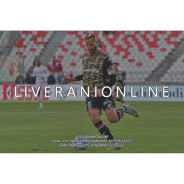 Valerio Di Cesare of SSC Bari during the Italian Serie B match SSC Bari vs FC Sudtirol on December 09, 2023 at the San Nicola stadium in Bari, Italy. Photo by Emmanuele Mastrodonato/ag. Aldo Liverani sas/ AGENZIA ALDO LIVERANI SAS