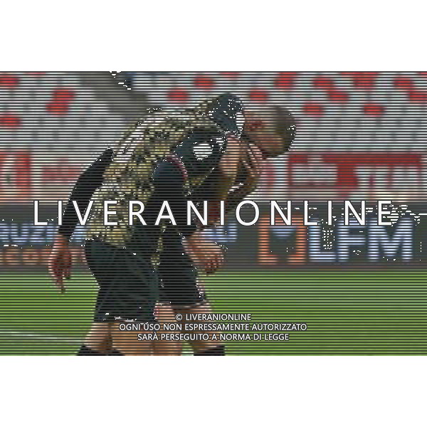 Valerio Di Cesare of SSC Bari celebrates after scoring a goal with Francesco Vicari of SSC Bari during the Italian Serie B match SSC Bari vs FC Sudtirol on December 09, 2023 at the San Nicola stadium in Bari, Italy. Photo by Emmanuele Mastrodonato/ag. Aldo Liverani sas/ AGENZIA ALDO LIVERANI SAS