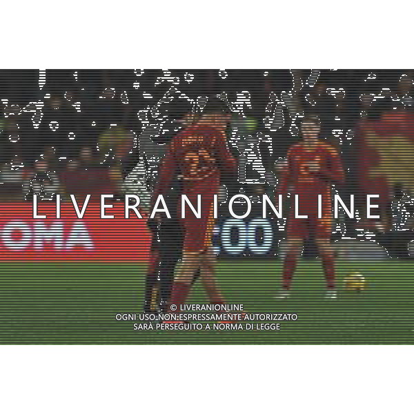 Roma vs Fiorentina - Campionato Serie A TIM - 15 giornata - Stadio Olimpico - Roma 10-12-2023 nella foto paulo Dybala abbandona il campo per infortunio ©Federico Gaetano/AGENZIA ALDO LIVERANI SAS