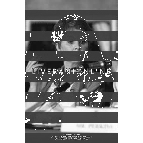 Neg- RETROSPETTIVA JEAN SIMMONS ATTRICE BRITANNICA NELLA FOTO NELL\'ANNO 1989 AG ALDO LIVERANI SAS