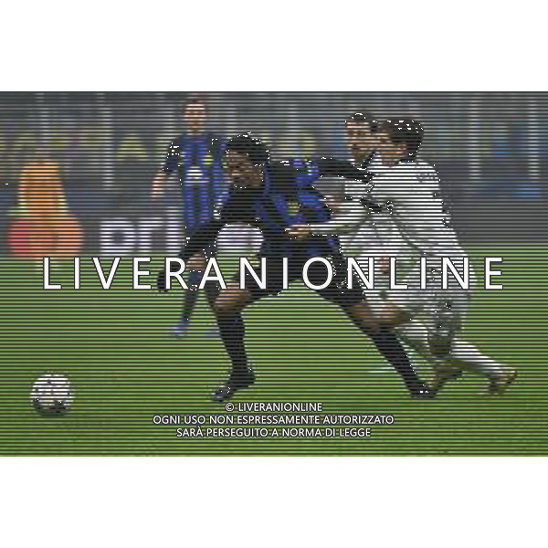 Inter vs Real Sociedad nella foto Juan Cuadrado (Inter) e Aihen Munoz (Real Sociedad) Milano 12-12-2023 Stadio Giuseppe Meazza - San Siro UEFA Champions League fase a gironi 6a giornata - Gruppo D foto Roberto Garavaglia/ag. Aldo Liverani sas/AGENZIA ALDO LIVERANI SAS
