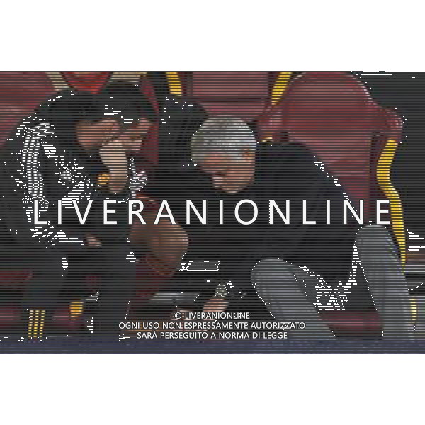 Roma vs Sheriff Tiraspol - Europa League - 6 giornata - Stadio Olimpico - Roma 14-12-2023 nella foto Mourinho e Foti FOTO FEDERICO GAETANO-AG ALDO LIVERANI SAS