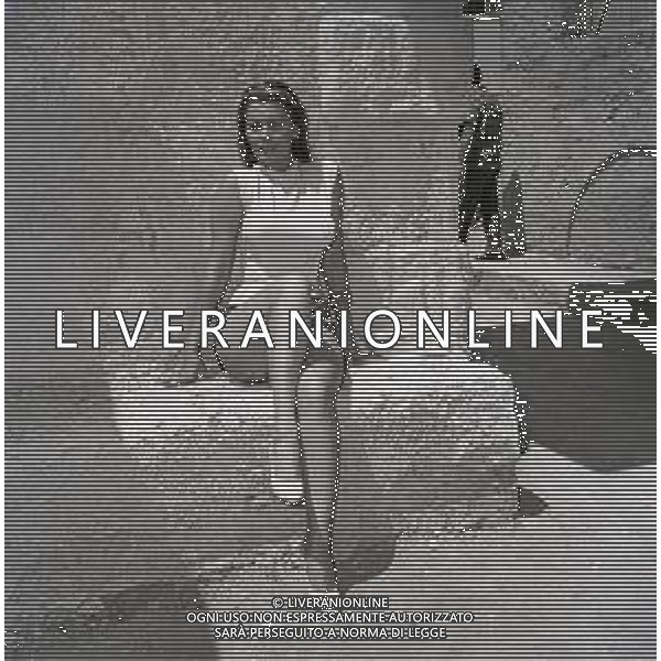 NEG-RETROSPETTIVA SOPHIA LOREN ATTRICE NELLA FOTO SOPHIA LOREN INIZIO CARRIERA 1950-1960 AG ALDO LIVERANI SAS