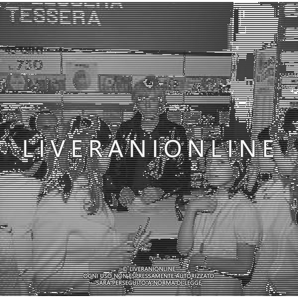 Neg- RETROSPETTIVA PETER HOLM CANTANTE NELLA FOTO NELL\'ANNO 1969 A MILANO AG ALDO LIVERANI SAS