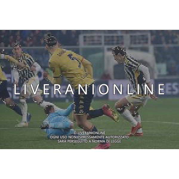 Genoa vs Juventus nella foto Federico Chiesa (Juventus) occasione da gol sull\'1 a 1 Genova 15-12-2023 Stadio Luigi Ferraris - Marassi Campionato Serie A TIM - 16a giornata foto Roberto Garavaglia/ag. Aldo Liverani sas/ AGENZIA ALDO LIVERANI SAS