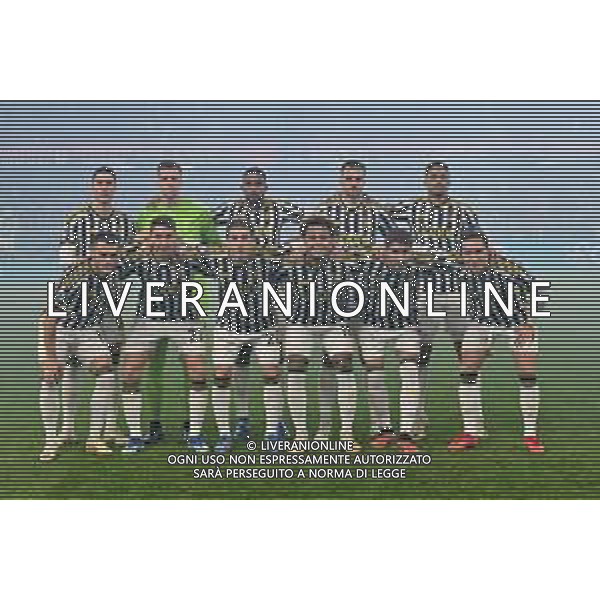 Genoa vs Juventus nella foto formazione Juventus, in piedi da SX Dusan Vlahovic, Wojciech Szczesny, Gleison Bremer, Federico Gatti e Danilo Luiz Da Silva; in basso da SX Filip Kostic, Andrea Cambiaso, Fabio Miretti, Weston McKennie, Manuel Locatelli e Federico Chiesa Genova 15-12-2023 Stadio Luigi Ferraris - Marassi Campionato Serie A TIM - 16a giornata foto Roberto Garavaglia/ag. Aldo Liverani sas