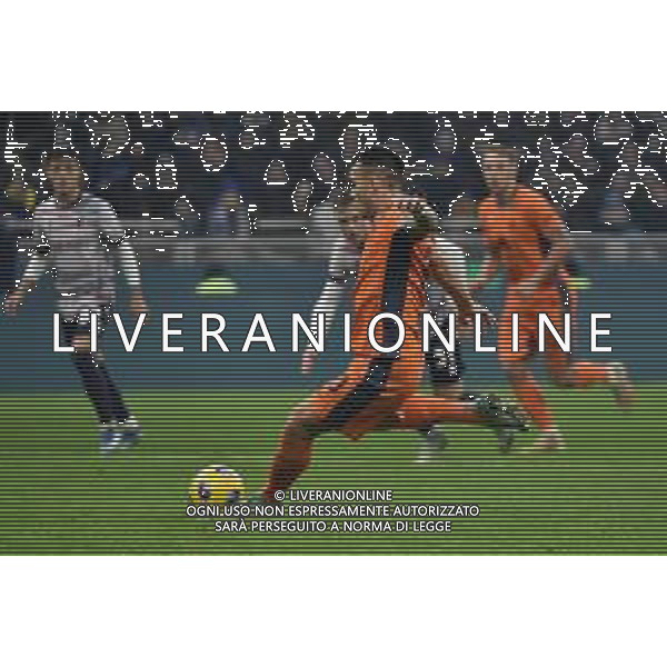 Inter vs Bologna nella foto Lautaro Martinez (Inter) rigore sbagliato Milano 20-12-2023 Stadio Giuseppe Meazza - San Siro Coppa Italia Frecciarossa - ottavi di finale foto Roberto Garavaglia/ag. Aldo Liverani sas/AGENZIA ALDO LIVERANI SAS