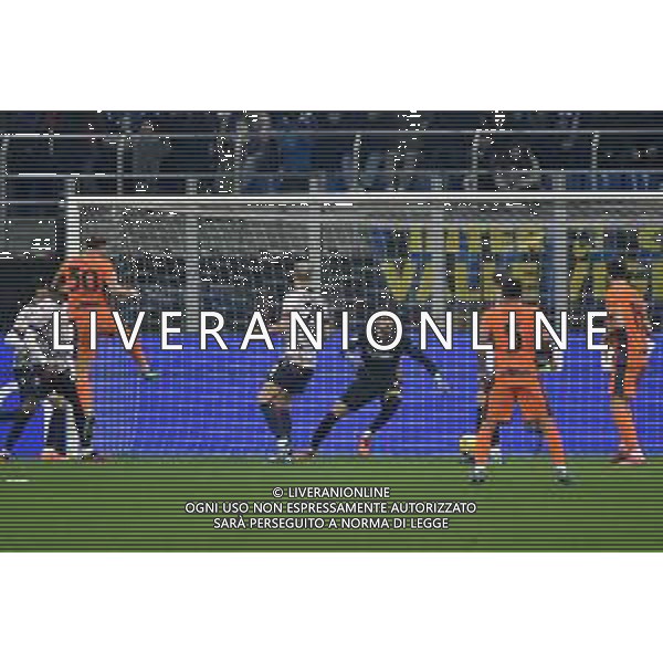 Inter vs Bologna nella foto Carlos Augusto (Inter) segna il gol dell\'1 a 0 Milano 20-12-2023 Stadio Giuseppe Meazza - San Siro Coppa Italia Frecciarossa - ottavi di finale foto Roberto Garavaglia/ag. Aldo Liverani sas/AGENZIA ALDO LIVERANI SAS