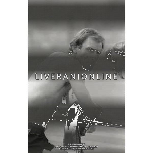NEG-RETROSPETTIVA FRANCESCO GRAZIANI CALCIATORE NELLA FOTO FRANCESCO GRAZIANI CON LA MAGLIA DELLA ROMA CALCIO NELL\'ANNO 1983-1983 AG ALDO LIVERANI SAS 