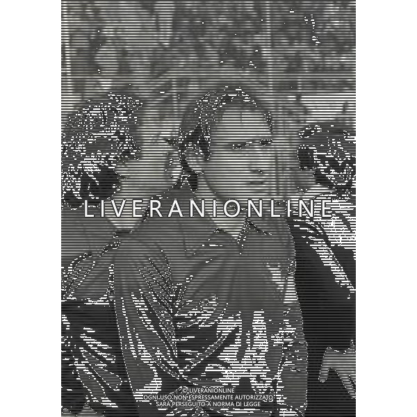 NEG-RETROSPETTIVA FRANCESCO GRAZIANI CALCIATORE NELLA FOTO FRANCESCO GRAZIANI CON LA MAGLIA DEL TORINO CALCIO NELL\'ANNO 1980-1981 AG ALDO LIVERANI SAS  