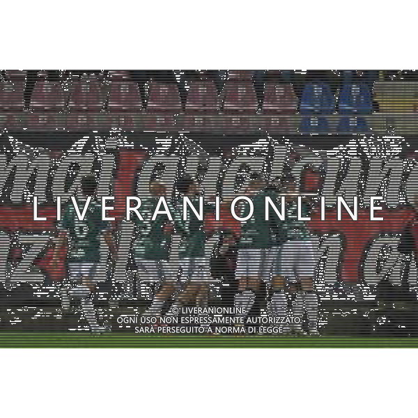 Serie C 2023-2024 Stadio Ezio Scida, Crotone Nella foto: Festa gol Avellino -Crotone - Avellino campionato calcio Serie C Lega Pro 22.12.2023 ©Andrea Rosito/AGENZIA ALDO LIVERANI SAS