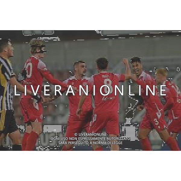 Alessandria 23.12.2023 Stadio Giuseppe Moccagatta @Manuela Viganti/Ag. Aldo Liverani sas Juventus Next Gen vs Vis Pesaro Campionato Calcio Serie C Girone B 2023/2024 19a giornata Nella foto: esultanza vis pesaro dopo il gol di manuel di paola
