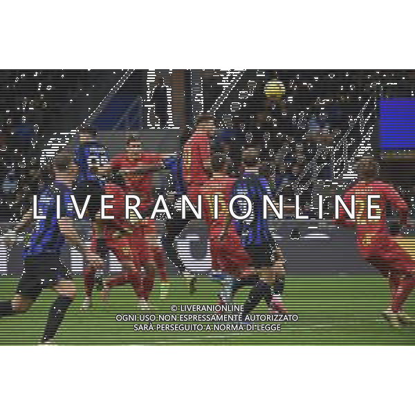 Inter vs Lecce nella foto Yann Aurel Bisseck (Inter) segna il gol dell\'1 a 0 Milano 23-12-2023 Stadio Giuseppe Meazza - San Siro Campionato Serie A TIM - 17a giornata foto Roberto Garavaglia/ag. Aldo Liverani sas/AGENZIA ALDO LIVERANI SAS