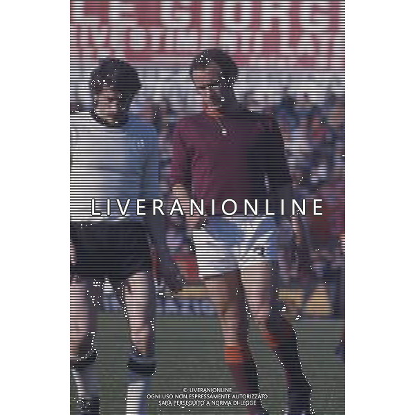 RETROSPETTIVA FRANCESCO ROCCA EX CALCIATORE E ALLENATORE NELLA FOTO FRANCESCO ROCCA CON LA MAGLIA DELLA ROMA CALCIO AG ALDO LIVERANI SAS