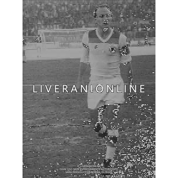 RETROSPETTIVA FRANCESCO ROCCA EX CALCIATORE E ALLENATORE NELLA FOTO FRANCESCO ROCCA CON LA MAGLIA DELLA ROMA CALCIO AG ALDO LIVERANI SAS