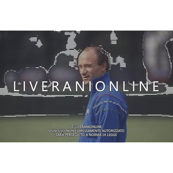 DIAP-RETROSPETTIVA FRANCESCO ROCCA ALLENATORE E EX CALCIATORE NELLA FOTO FRANCESCO ROCCA ALLENATORE NAZIONALE ITALIANA NELL\'ANNO 1986-1987 AG ALDO LIVERANI SAS 
