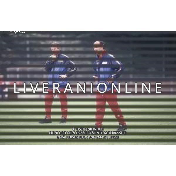 DIAP-RETROSPETTIVA FRANCESCO ROCCA ALLENATORE E EX CALCIATORE NELLA FOTO FRANCESCO ROCCA ALLENATORE NAZIONALE ITALIANA NELL\'ANNO 1988 CON AZEGLIO VICINI  AG ALDO LIVERANI SAS 