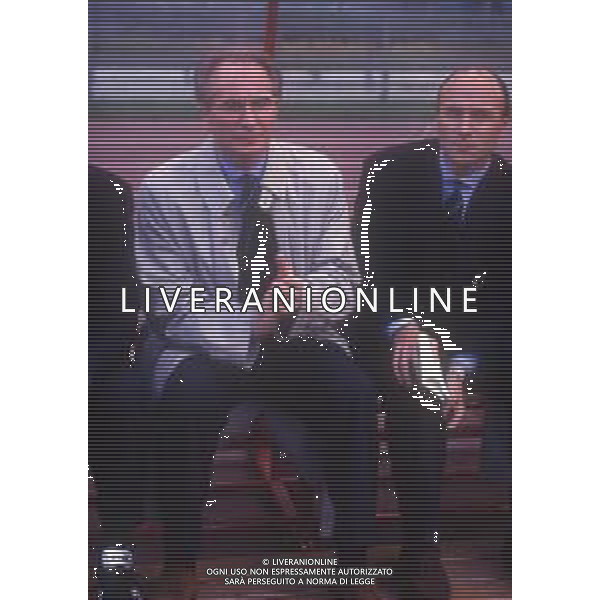 DIAP-RETROSPETTIVA FRANCESCO ROCCA ALLENATORE E EX CALCIATORE NELLA FOTO FRANCESCO ROCCA ALLENATORE IN SECONDA NAZIONALE ITALIANA NELL\'ANNO 1990-1991 CON AZEGLIO VICNI AG ALDO LIVERANI SAS 