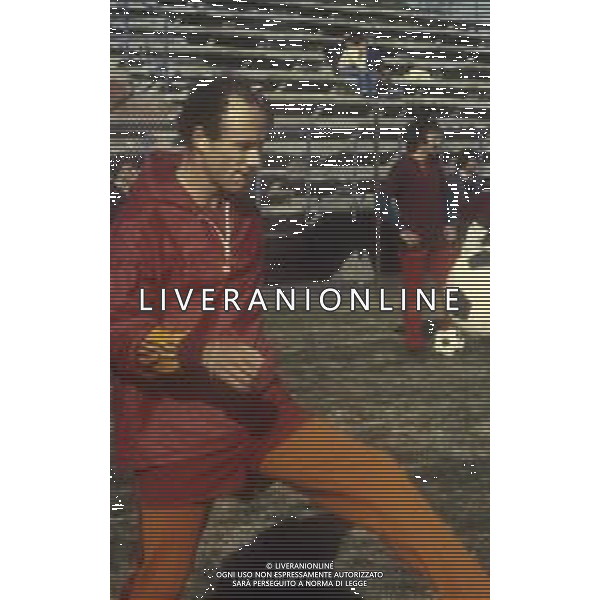 DIAP-RETROSPETTIVA FRANCESCO ROCCA ALLENATORE E EX CALCIATORE NELLA FOTO FRANCESCO ROCCA CON LA MAGLIA DELLA ROMA CALCIO AG ALDO LIVERANI SAS 