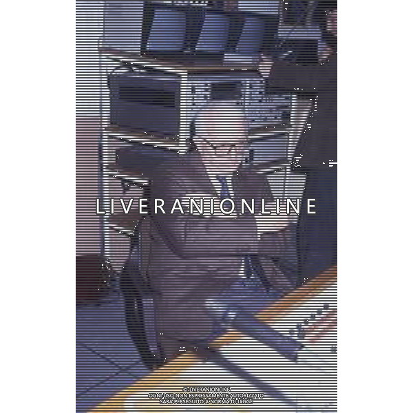 RETROSPETTIVA ENZO BIAGI GIORNALISTA E SCRITTORE E CONDUTTORE TELEVISIVO  NELLA FOTO ENZO BIAGI NELL\'ANNO 1990 NEGLI STUDI TELEVISIVI DELLA RAI A MILANO AG ALDO LIVERANI SAS 