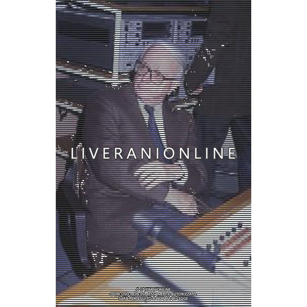 RETROSPETTIVA ENZO BIAGI GIORNALISTA E SCRITTORE E CONDUTTORE TELEVISIVO  NELLA FOTO ENZO BIAGI NELL\'ANNO 1990 NEGLI STUDI TELEVISIVI DELLA RAI A MILANO AG ALDO LIVERANI SAS 