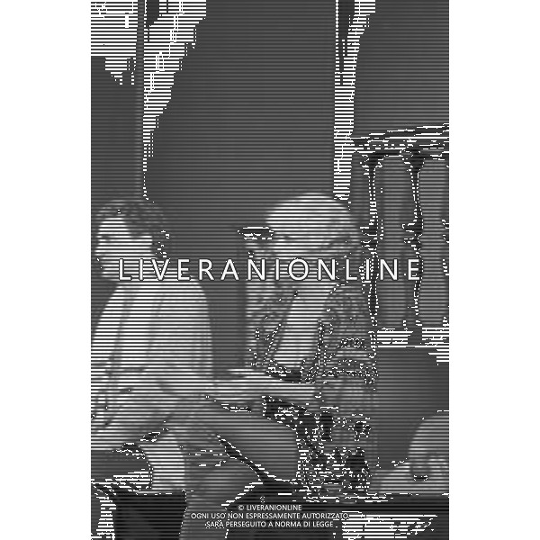 NEG-RETROSPETTIVA FRANCA RAME ATTRICE NELLA FOTO FRANCA RAME NELL\'ANNO 1986 IN TEATRO A MILANO AG ALDO LIVERANI SAS