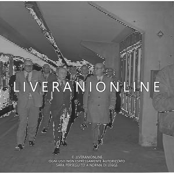 RETROSPETTIVA ITALO VIGLIANESI MINISTRO DEI TRASPORTI nella foto ALL\'INAUGURAZIONE DEL NUOVO TRONCO E LA NUOVA TRATTA DELLA METROPOLITANA DI MILANO \'GOBBA-GORGONZOLA\' NELL\'ANNO 1970 /AGENZIA ALDO LIVERANI SAS