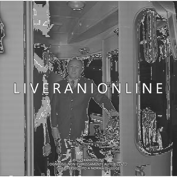 RETROSPETTIVA ITALO VIGLIANESI MINISTRO DEI TRASPORTI nella foto ALL\'INAUGURAZIONE DEL NUOVO TRONCO E LA NUOVA TRATTA DELLA METROPOLITANA DI MILANO \'GOBBA-GORGONZOLA\' NELL\'ANNO 1970 /AGENZIA ALDO LIVERANI SAS