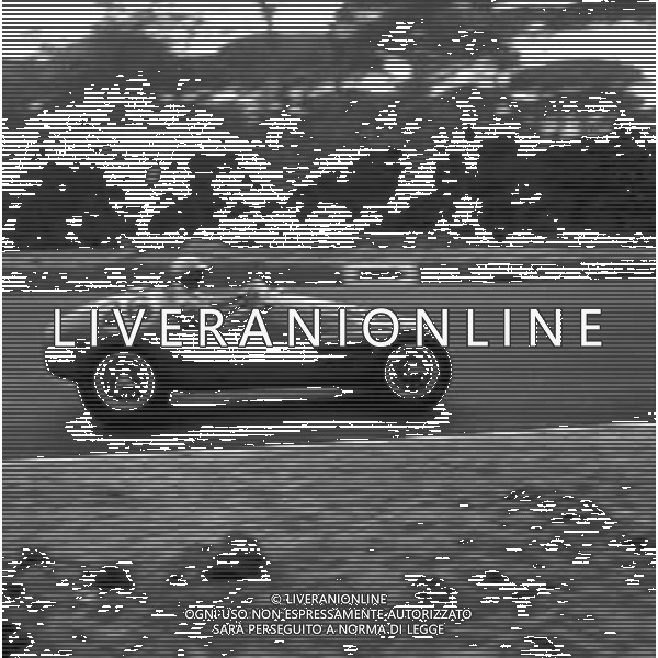 Neg- RETROSPETTIVA CIRCUITO DI CASTEL FUSANO (CIRCUITO DELL\'IMPERO) NELL\'ANNO 1950 NELLA FOTO IL CIRCUITO AUTOMOBILISTICO E MOTOCICLISTICO A OSTIA LIDO PINETA LITORALE ROMANO AG ALDO LIVERANI SAS
