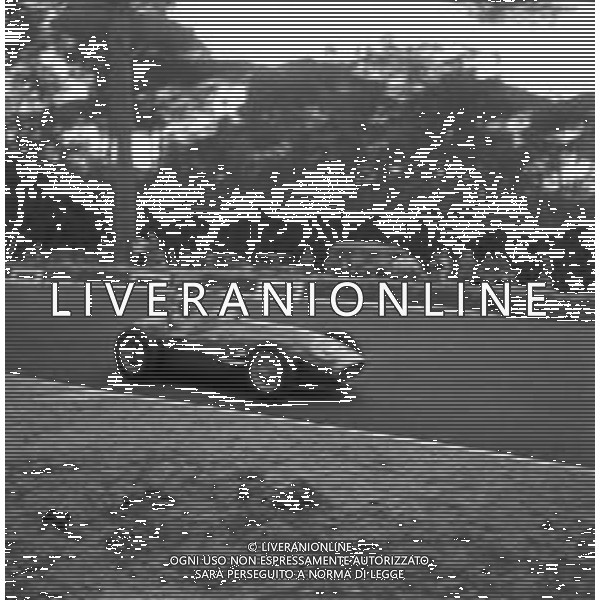 Neg- RETROSPETTIVA CIRCUITO DI CASTEL FUSANO (CIRCUITO DELL\'IMPERO) NELL\'ANNO 1950 NELLA FOTO IL CIRCUITO AUTOMOBILISTICO E MOTOCICLISTICO A OSTIA LIDO PINETA LITORALE ROMANO AG ALDO LIVERANI SAS