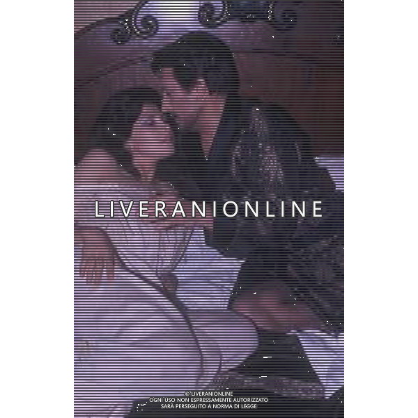DIAP-RETROSPETTIVA LAURA BELLLI ATTRICE NELLA FOTO LAURA BELLI CON ALBERTO LIONELLO NELLA SERIE TELEVISIVA “IL CASTIGO“ NELL\'ANNO 1977 AG ALDO LIVERANI SAS 