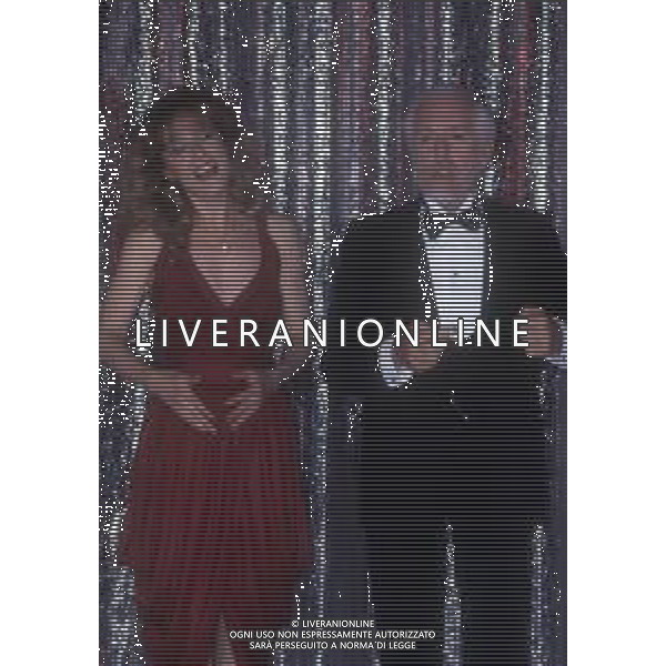 DIAP-RETROSPETTIVA LORETTA GOGGI-CANTANTE-ATTRICE-IMITATRICE-CONDUTTRICE TELEVISIVA E SCRITTRICE NELLA FOTO LORETTA GOGGI CON LUCIANO SALCE A ROMA NELL\'ANNO 1983 FOTO EDGARDO DELLA SCORCIOSA-AG ALDO LIVERANI SAS  