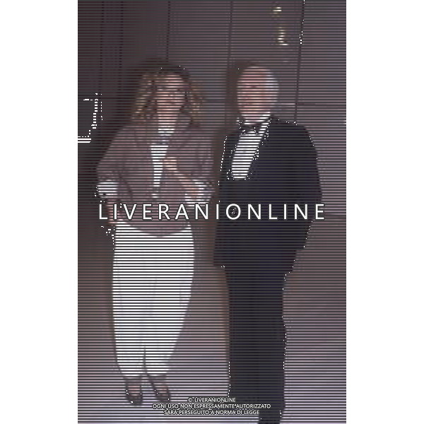 DIAP-RETROSPETTIVA LORETTA GOGGI-CANTANTE-ATTRICE-IMITATRICE-CONDUTTRICE TELEVISIVA E SCRITTRICE NELLA FOTO LORETTA GOGGI CON LUCIANO SALCE A ROMA NELL\'ANNO 1983 FOTO EDGARDO DELLA SCORCIOSA-AG ALDO LIVERANI SAS  
