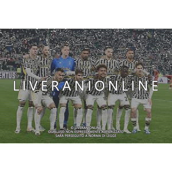 Torino 30.12.2023 Allianz Stadium @Manuela Viganti/Ag. Aldo Liverani sas Juventus vs Roma Campionato Calcio Serie A TIM 2023/2024 18a giornata Nella foto: la formazione della juventus da sx verso dx: dusan vlahovic, adrien rabiot, wojciech szczesny, gleison bremer, federico gatti, danilo, filip kostic, manuel locatelli, weston mckennie, timothy weah, kenan yildiz ©Viganti/AGENZIA ALDO LIVERANI SAS