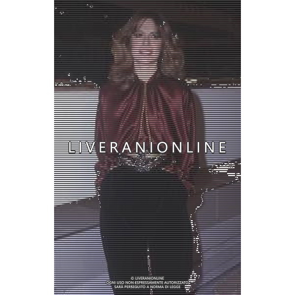 DIAP-RETROSPETTIVA LORETTA GOGGI-CANTANTE-ATTRICE-IMITATRICE-CONDUTTRICE TELEVISIVA E SCRITTRICE NELLA FOTO LORETTA GOGGI NELL\'ANNO 1980 A ROMA FOTO EDGARDO DELLA SCORCIOSA-AG ALDO LIVERANI SAS 
