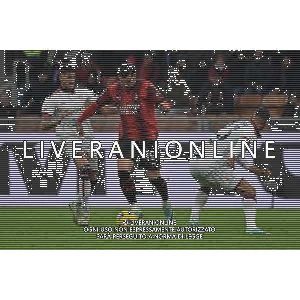 Milan vs Cagliari nella foto l\'azionne personale di Theo Hernandez (Milan) che ha portato al gol del 2 a 0 Milano 02-01-2024 Stadio Giuseppe Meazza - San Siro Coppa Italia Frecciarossa - ottavi di finale foto Roberto Garavaglia/ag. Aldo Liverani sas/AGENZIA ALDO LIVERANI SAS