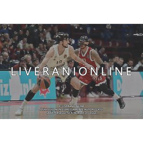 TVRG EA7 Emporio Armani Milano vs Bayern Monaco nella foto Leandro Bolmaro (Bayern Monaco) e Shabazz Napier (Olimpia Milano) Assago (MI) 05-01-2024 Mediolanum Forum Turkish Airlines EuroLeague 19a giornata regular season foto Roberto Garavaglia/Agenzia Aldo Liverani sas