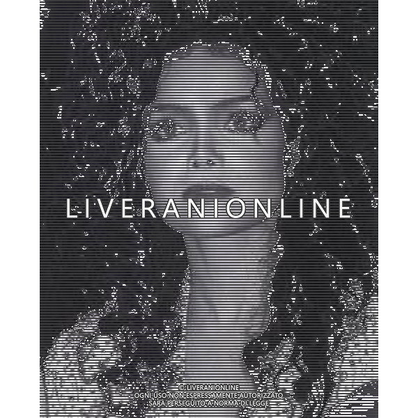NEG-RETROSPETTIVA LATOYA JACKSON CANTANTE NELLA FOTO LATOYA JACKSON NELL\'ANNO 1989 AG ALDO LIVERANI SAS 
