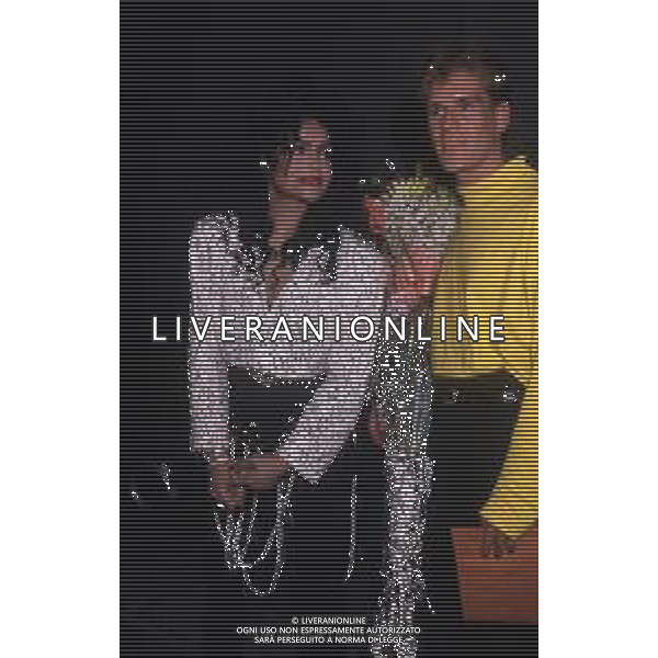DIAP-RETROSPETTIVA LATOYA JACKSON CANTANTE NELLA FOTO LATOYA JACKSON NELL\'ANNO 1989 CON TIMOTHY RICHARDS FOTO JAMES SAVOIA-AG ALDO LIVERANI SAS 