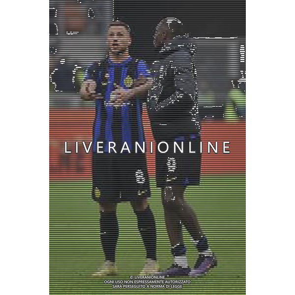 Inter vs Hellas Verona nella foto Marko Arnautovic (Inter) SX e Marcus Thuram (Inter) DX a fine gara Milano 06-01-2024 Stadio Giuseppe Meazza - San Siro Campionato Serie A TIM - 19a giornata foto Roberto Garavaglia/Agenzia Aldo Liverani sas