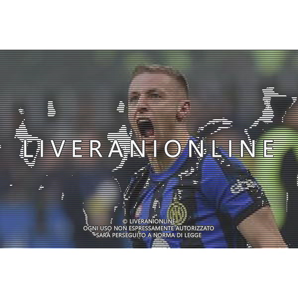 Inter vs Hellas Verona nella foto Davide Frattesi (Inter) esulta dopo il gol del 2 a 1 Milano 06-01-2024 Stadio Giuseppe Meazza - San Siro Campionato Serie A TIM - 19a giornata foto Roberto Garavaglia/Agenzia Aldo Liverani sas