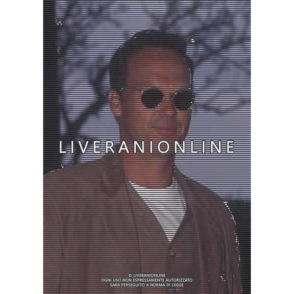 DIAP-RETROSPETTIVA MICHAEL KEATON ATTORE NELLA FOTO MICHAEL KEATON A MILANO NELL\'ANNO 1996 AG ALDO LIVERANI SAS